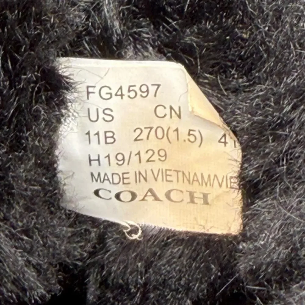 Coach Izzie Sig Boots Womens SZ 11 Black Suede Cozy Winter Everyday Quiet Luxury
